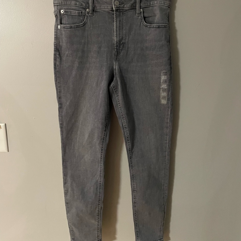 Gap Leggins, women’s jeans, skinny mid rise size 12/31 gray denim stretch